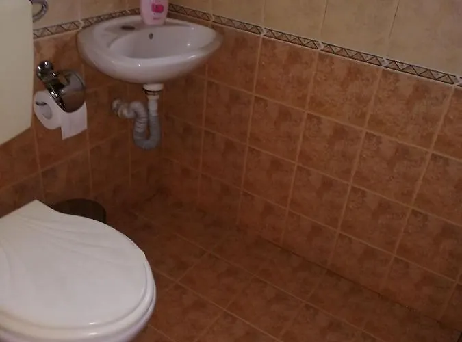 кануш войвода Къща за гости 3*